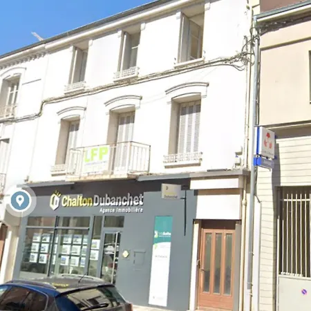 T2 Spacieux Centre-Ville Feurs Exterior photo